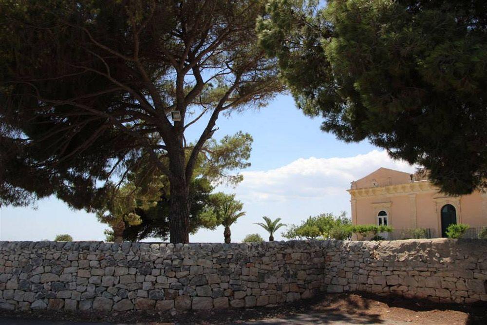 Hotel Torre Del Mare à Ispica Extérieur photo